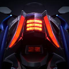 NEW XCITING S 400-tail light-4